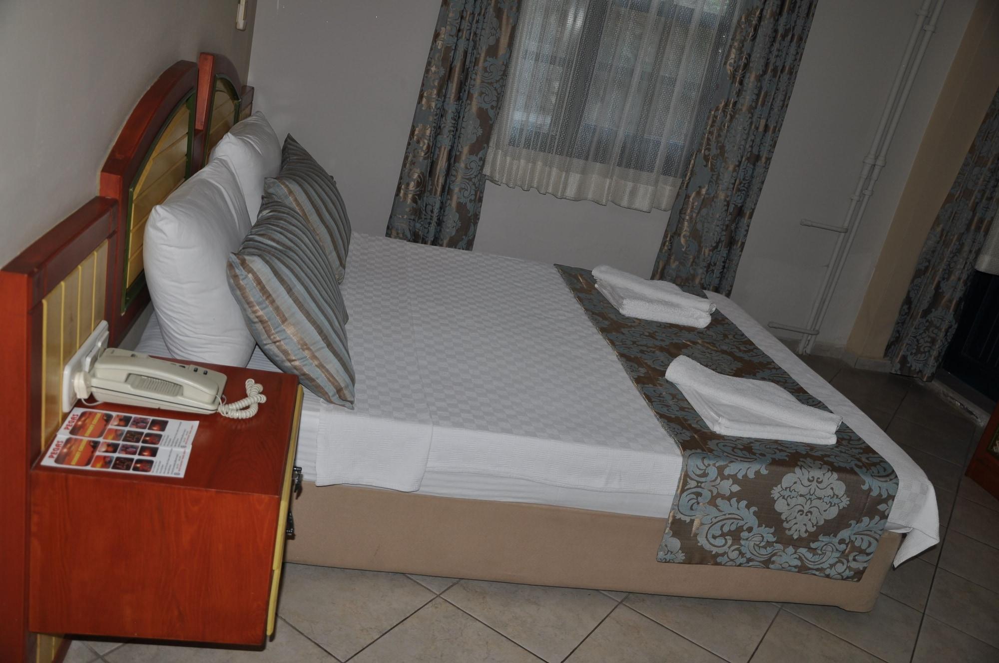 Bellevue Hotel Ölüdeniz Esterno foto
