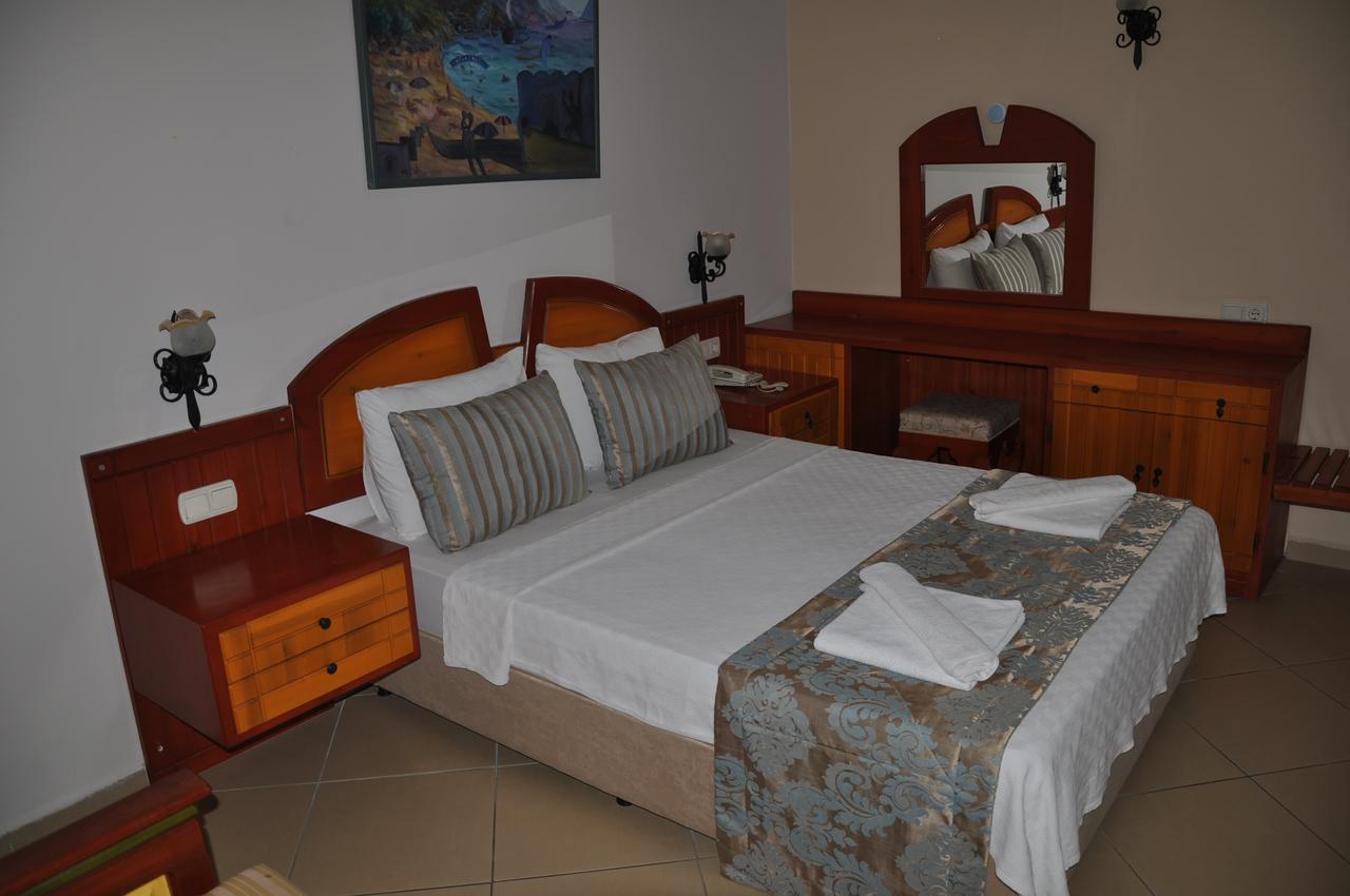 Bellevue Hotel Ölüdeniz Esterno foto